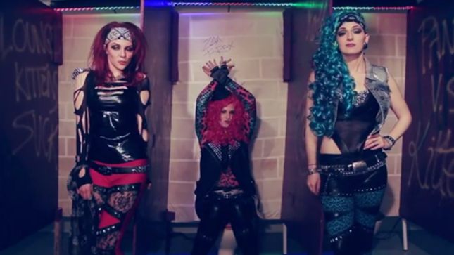 STEEL PANTHER Endorse Cover Of "Gloryhole" By THE LOUNGE KITTENS; Video Posted