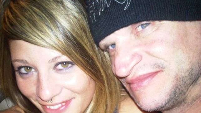 MUSHROOMHEAD Singer’s Wife Diagnosed With Stage 3 Colon Cancer; Fundraising Site Launched