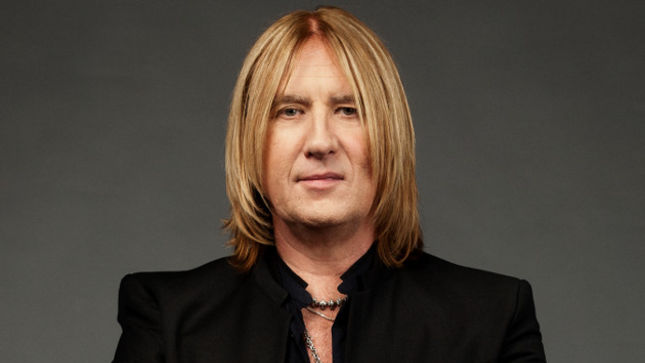 DEF LEPPARD’s JOE ELLIOTT Talks Staying Fit – “The More You Do It, The Easier It Gets”