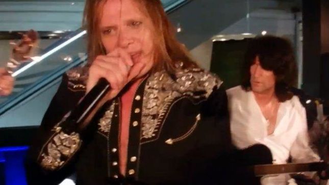 SEBASTIAN BACH, ERIC SINGER, TOMMY THAYER Cover AC/DC Classic; Amateur Video
