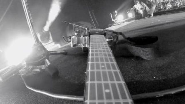 DRAGONFORCE Keyboardist VADIM PRUZHANOV Posts On-Stage Midi Guitar Playthrough From Loud Park 2015