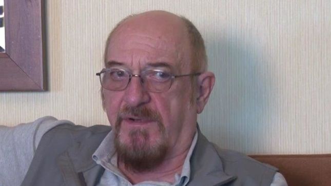 JETHRO TULL - IAN ANDERSON On 45th Anniversary Of Aqualung - "It Wasn't Necessarily Written As A Rock Album"