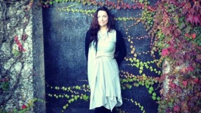 EVANESCENCE Vocalist AMY LEE Covers LED ZEPPELIN Classic "Going To California"; Official Video Posted