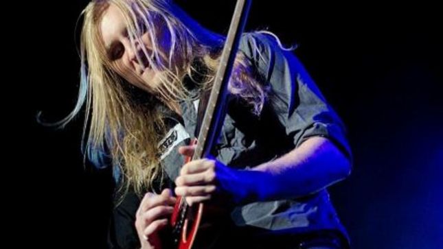 KOBRA AND THE LOTUS Guitarist JASIO KULAKOWSKI - "My Favourite Solos Of All Time Are From The Rust In Peace / Countdown To Extinction Eras Of MEGADETH"