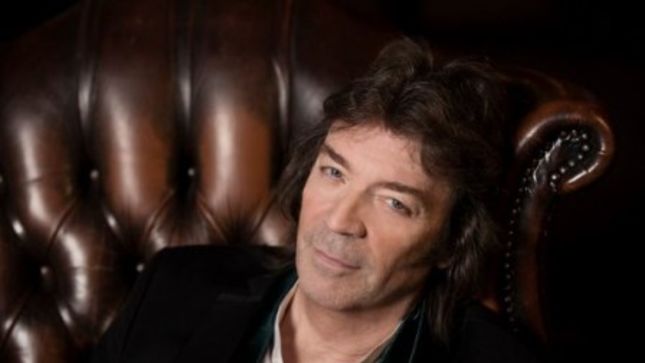 STEVE HACKETT Looks Back On GTR Debut Album - "PETE TOWNSHEND Said He Thought That GTR Showed Enormous Promise; I'm Proud Of It"