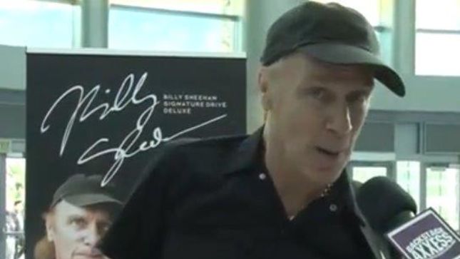 BILLY SHEEHAN Of THE WINERY DOGS - "We'll Be Touring Until October"