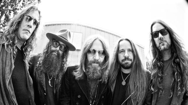 BLACKBERRY SMOKE Streaming “Workin' For A Workin' Man” Track Sample From Upcoming Like An Arrow Album
