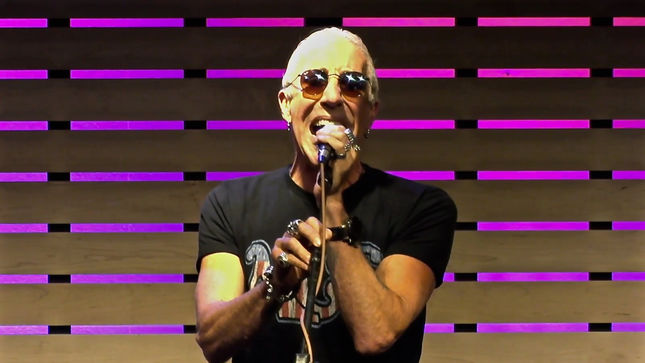 DEE SNIDER Performs Special Rendition Of TWISTED SISTER Classic “We're Not Gonna Take It”; Mancow Morning Show Video Streaming